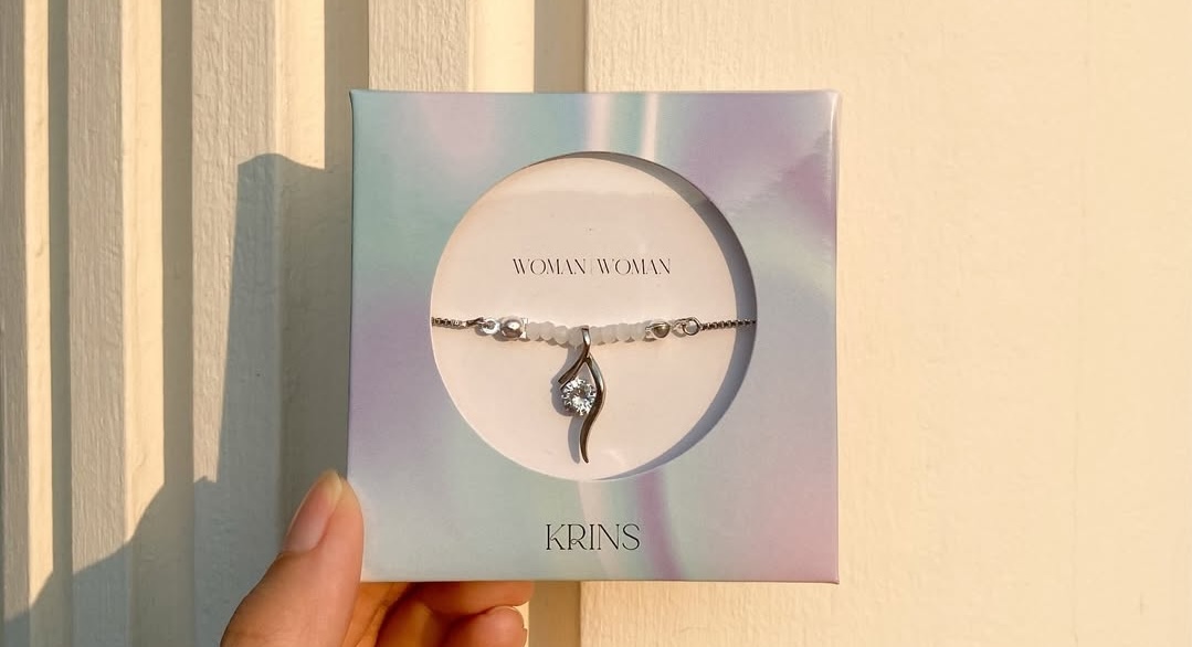 รู้จัก Krins เครื่องประดับชาวแซฟฟิก ที่ทำให้ถูกเอฟเกลี้ยง